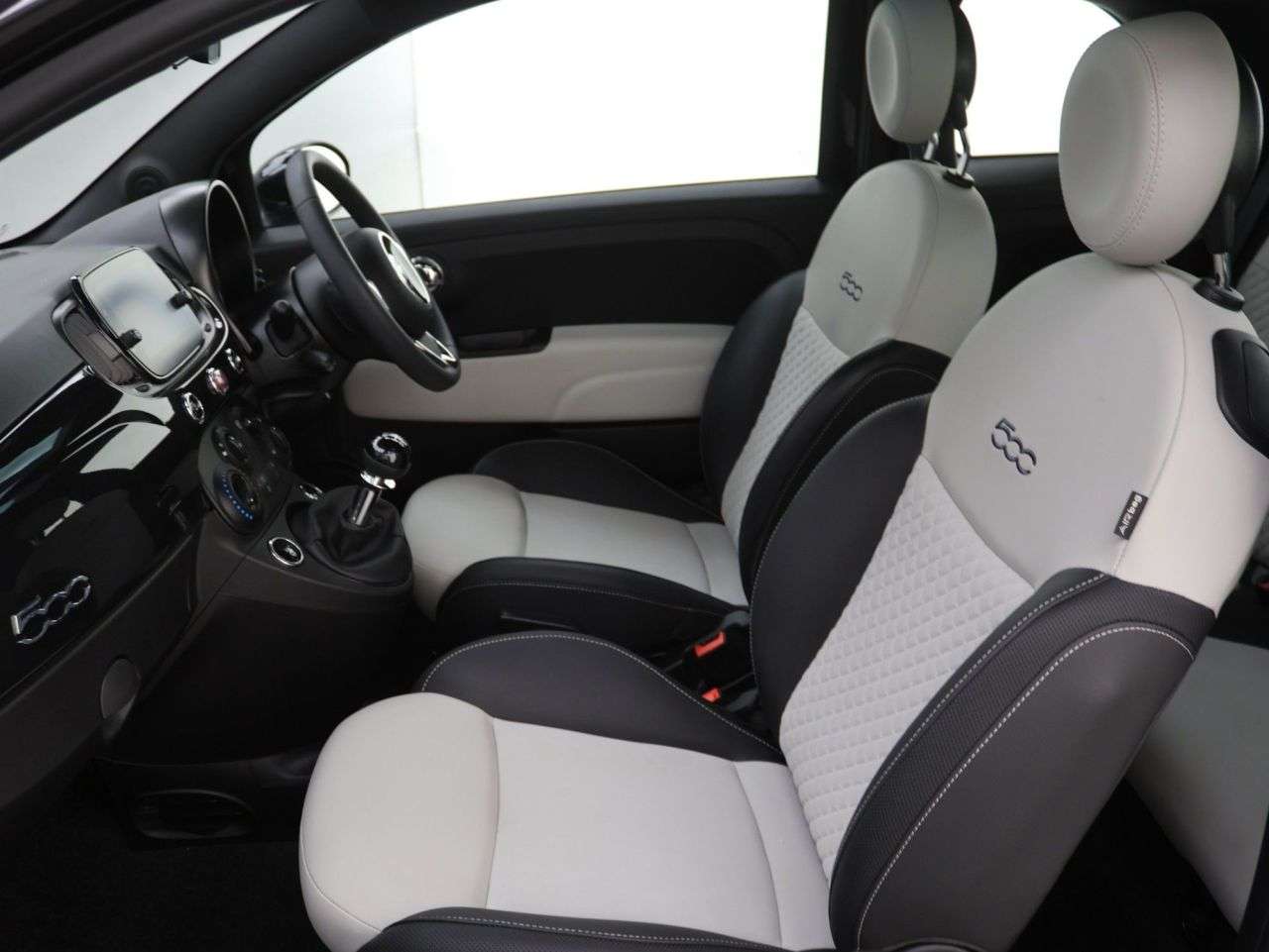 2022 FIAT 500 2022 FIAT 500