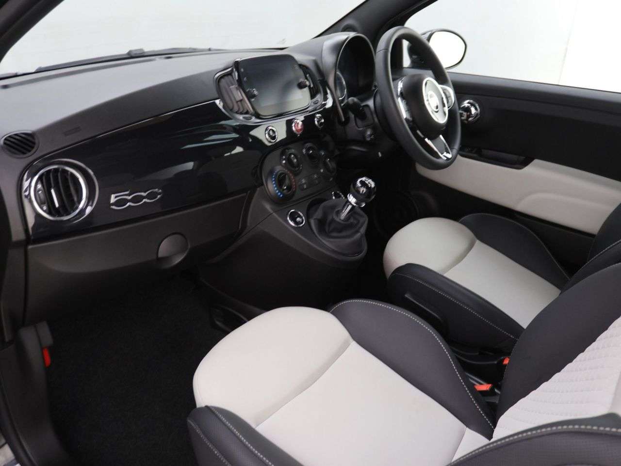 2022 FIAT 500 2022 FIAT 500
