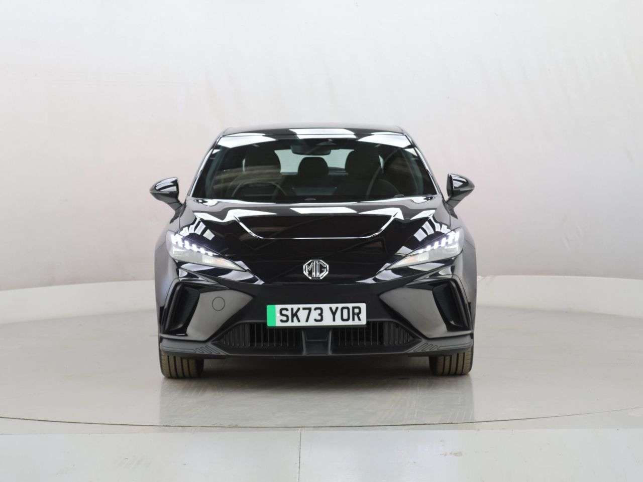 A 2023 MG MG 4 51kWh SE Hatchback 5dr Electric Auto (170 ps) A 2023 MG MG 4 51kWh SE Hatchback 5dr Electric Auto (170 ps)