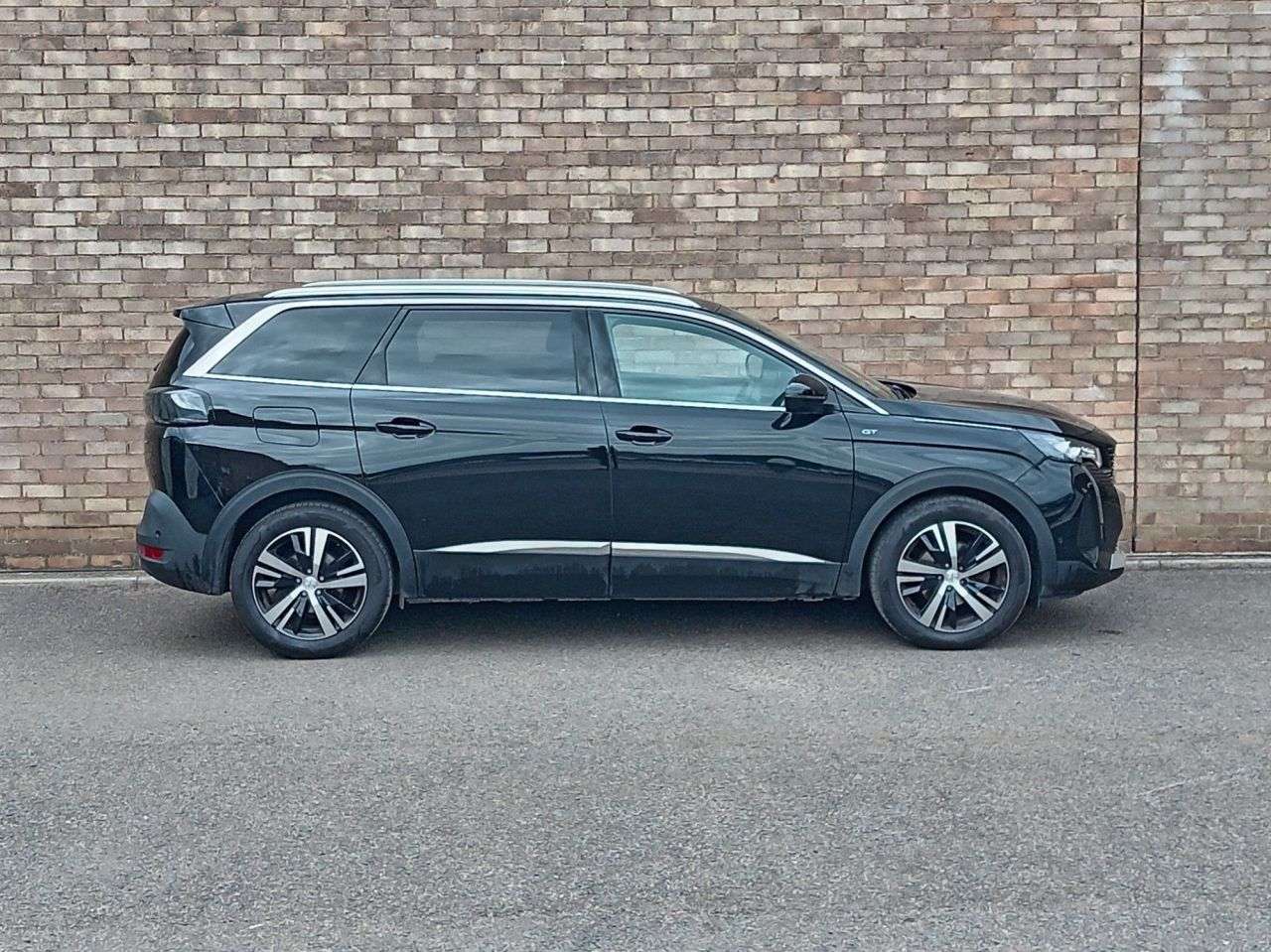 A 2021 PEUGEOT 5008 1.2 PureTech GT SUV 5dr Petrol EAT Euro 6 (s/s) (130 ps) A 2021 PEUGEOT 5008 1.2 PureTech GT SUV 5dr Petrol EAT Euro 6 (s/s) (130 ps)