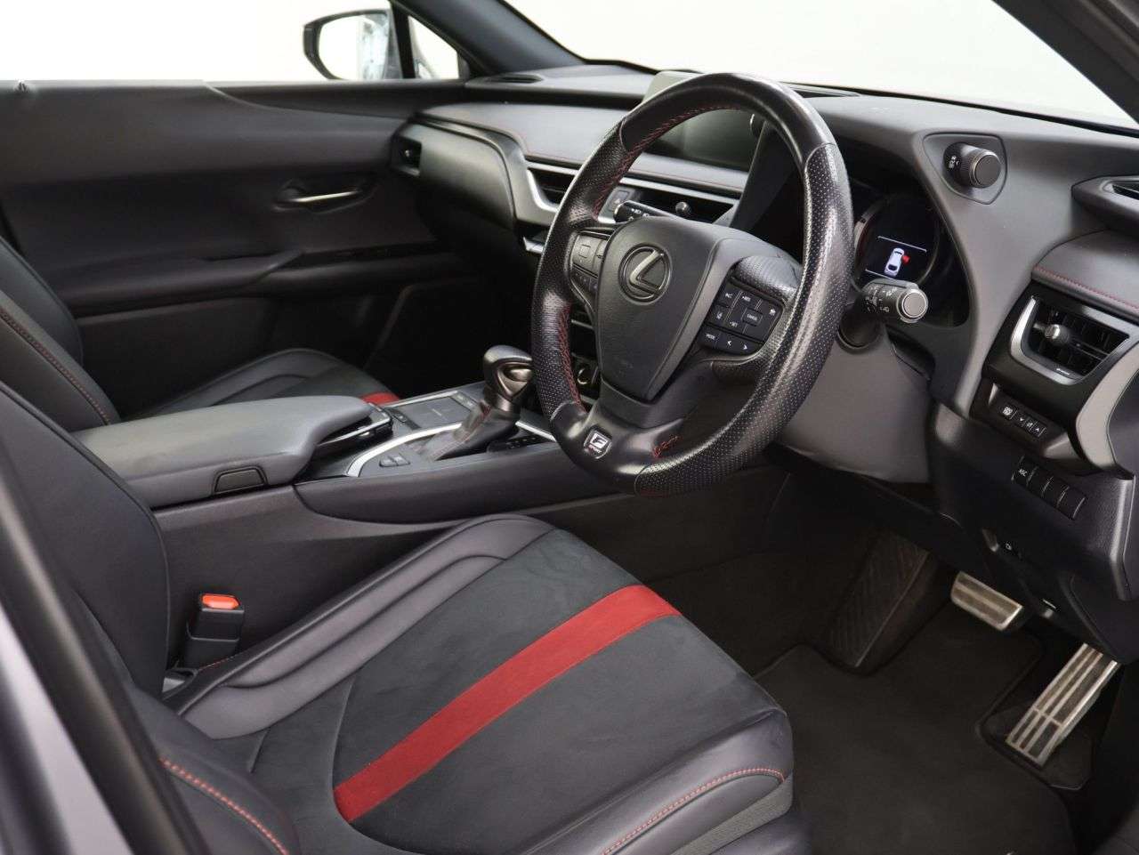 2020 LEXUS UX 2020 LEXUS UX