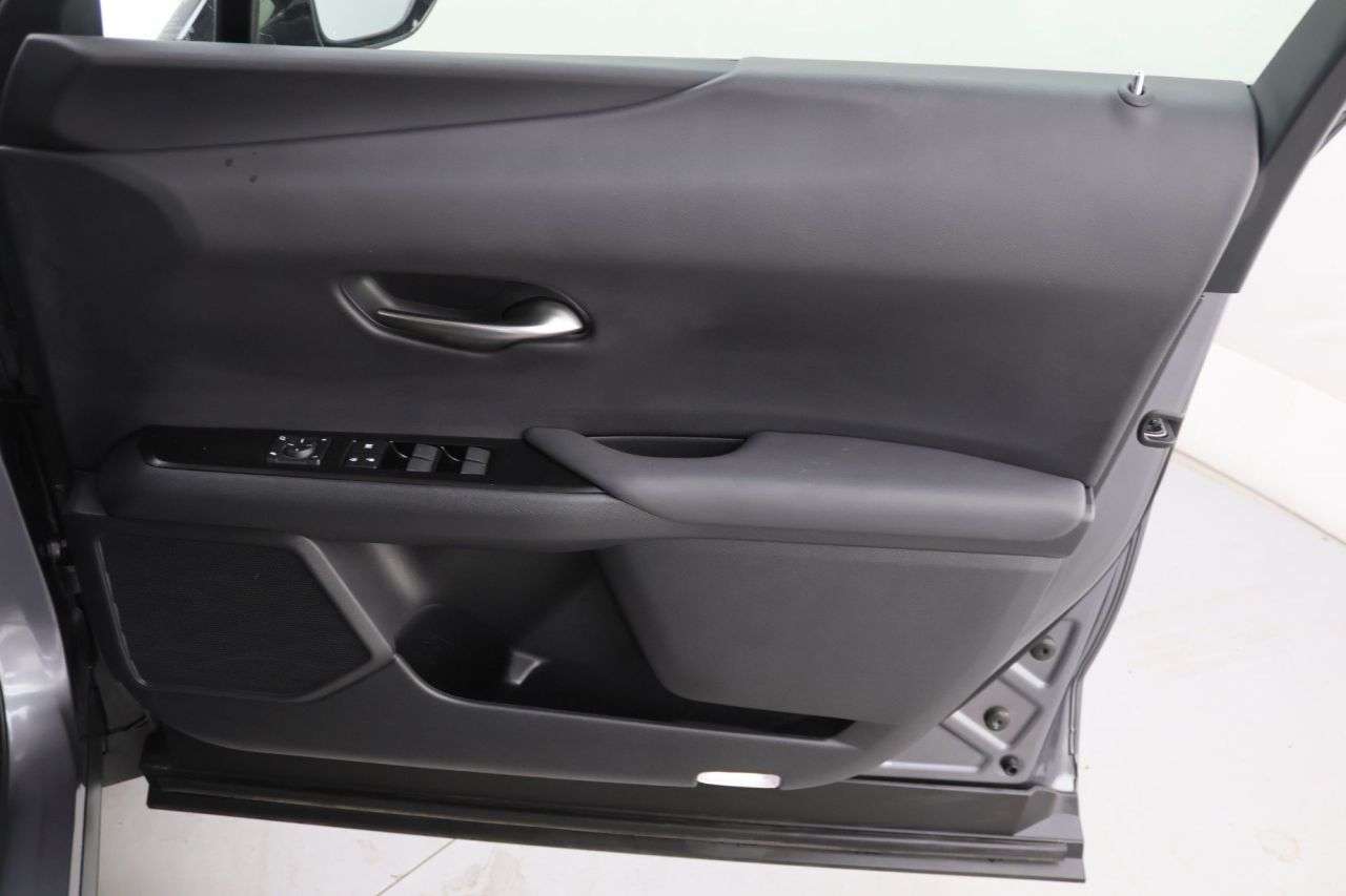 2020 LEXUS UX 2020 LEXUS UX