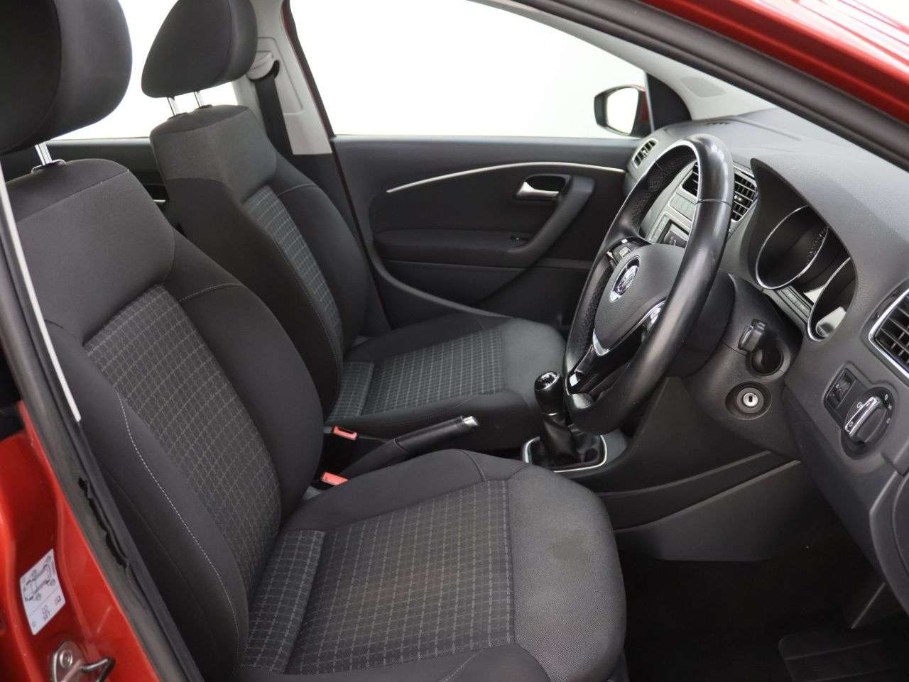 2015 VOLKSWAGEN POLO 2015 VOLKSWAGEN POLO