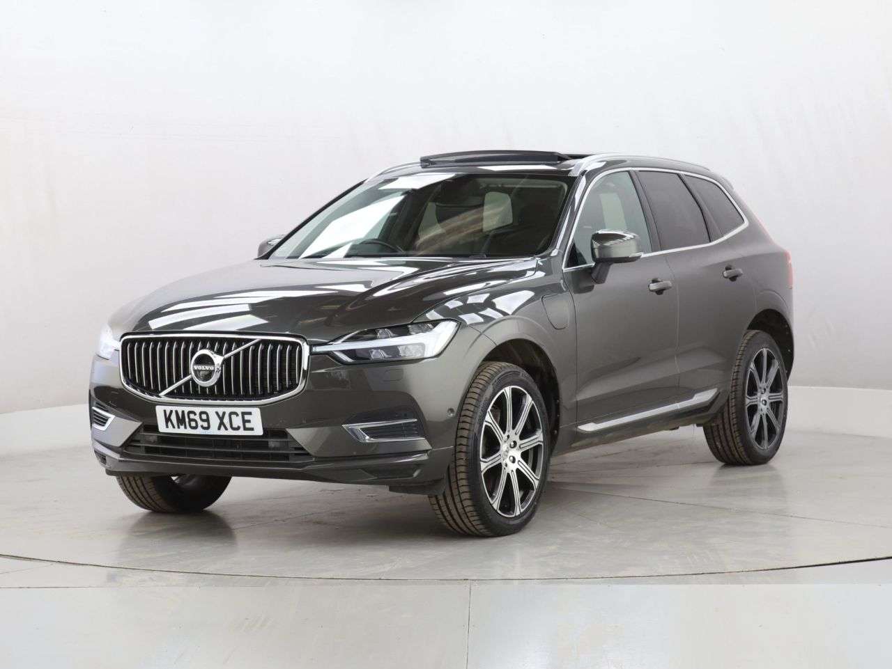 2019 VOLVO XC60 2019 VOLVO XC60