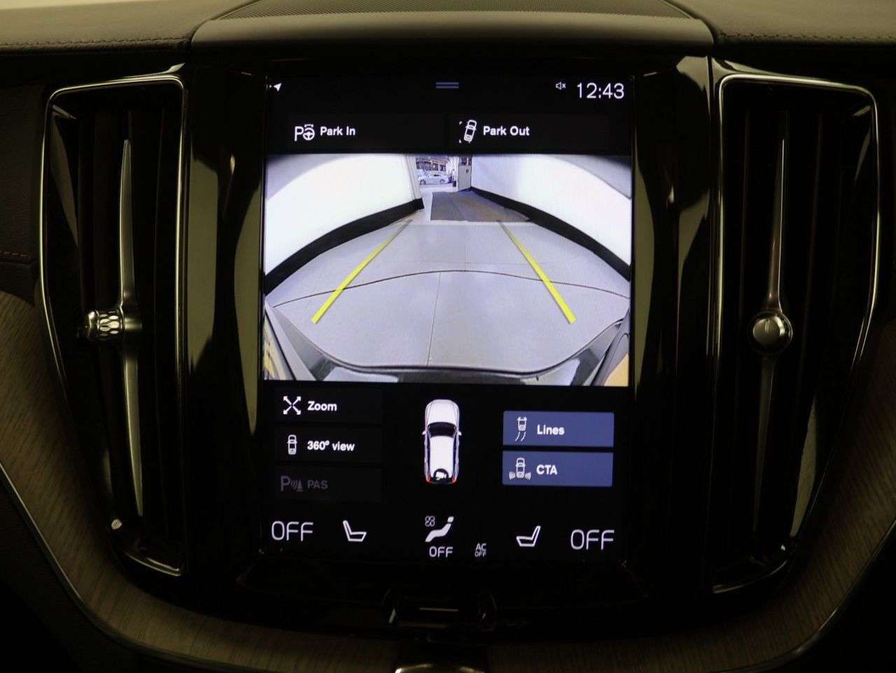 2019 VOLVO XC60 2019 VOLVO XC60