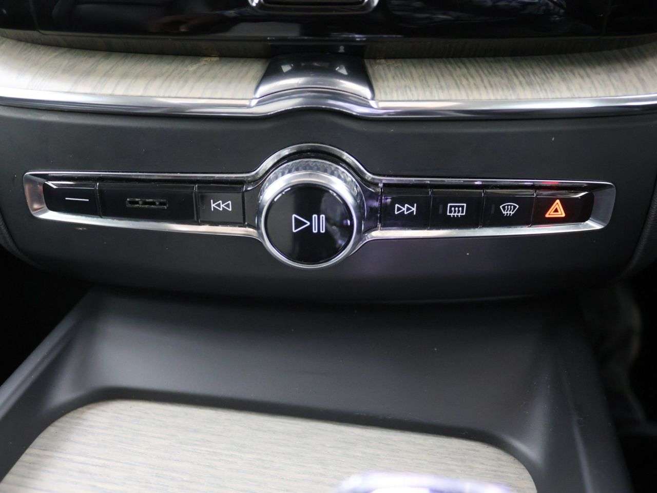 2019 VOLVO XC60 2019 VOLVO XC60
