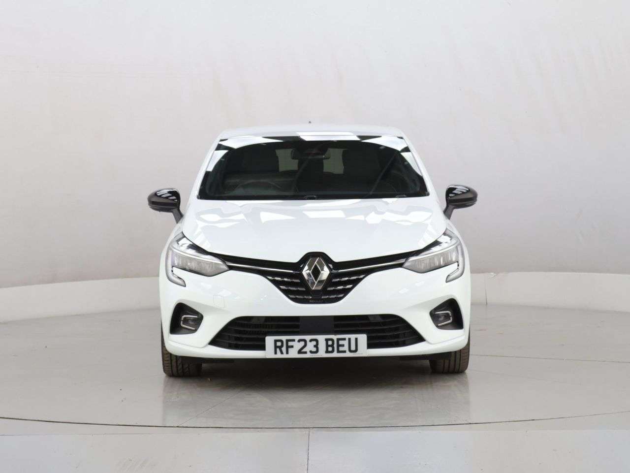 A 2023 RENAULT CLIO 1.0 TCe Techno Hatchback 5dr Petrol Manual Euro 6 (s/s) (90 ps) A 2023 RENAULT CLIO 1.0 TCe Techno Hatchback 5dr Petrol Manual Euro 6 (s/s) (90 ps)