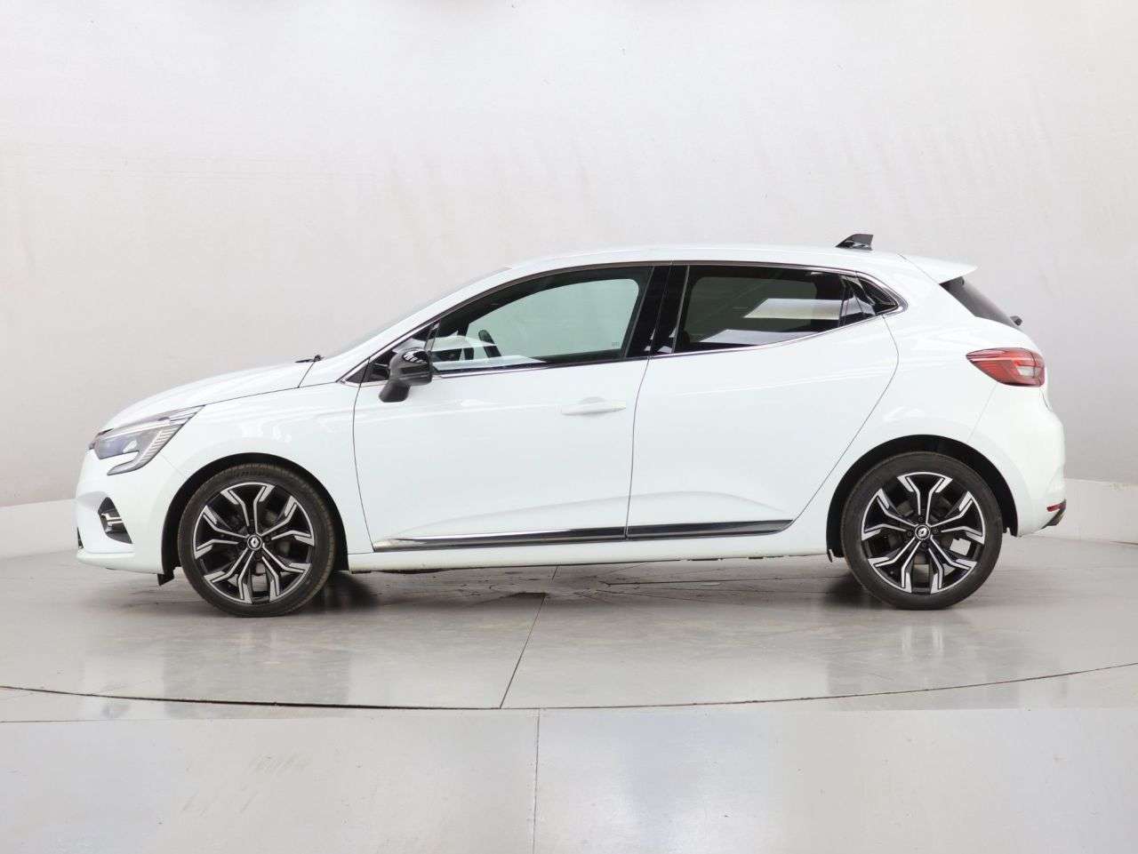 2023 RENAULT CLIO 2023 RENAULT CLIO