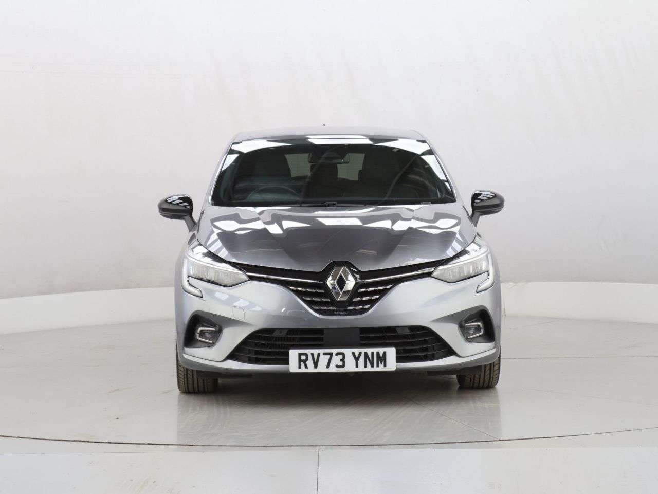 A 2023 RENAULT CLIO 1.0 TCe Techno Hatchback 5dr Petrol Manual Euro 6 (s/s) (90 ps) A 2023 RENAULT CLIO 1.0 TCe Techno Hatchback 5dr Petrol Manual Euro 6 (s/s) (90 ps)