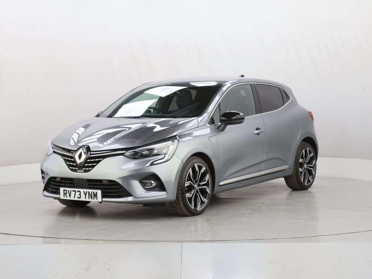 A 2023 RENAULT CLIO 1.0 TCe Techno Hatchback 5dr Petrol Manual Euro 6 (s/s) (90 ps) A 2023 RENAULT CLIO 1.0 TCe Techno Hatchback 5dr Petrol Manual Euro 6 (s/s) (90 ps)
