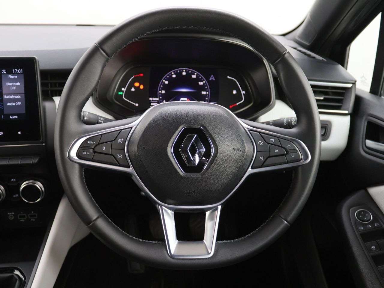 2023 RENAULT CLIO 2023 RENAULT CLIO
