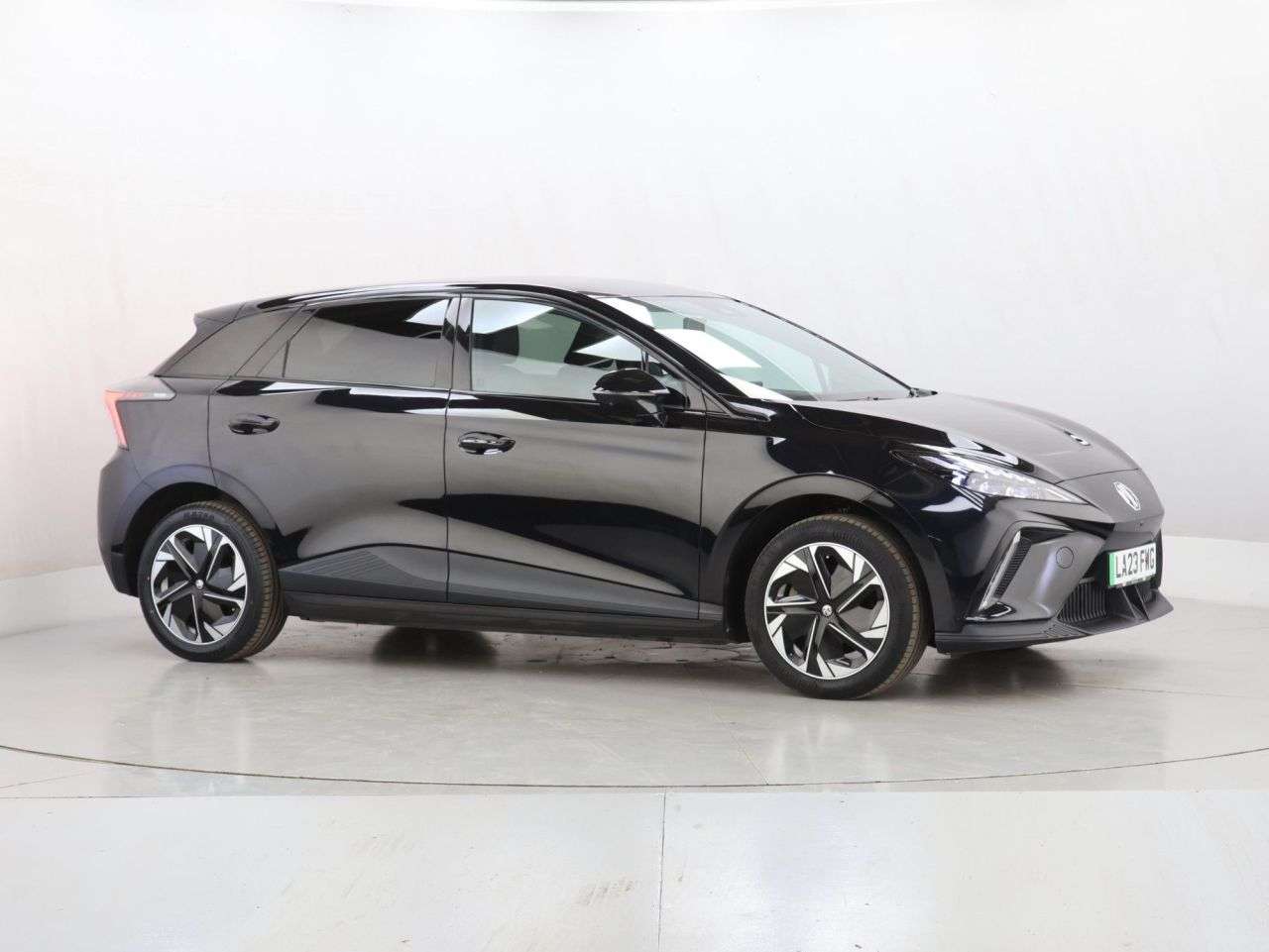 A 2023 MG MG 4 64kWh Trophy Long Range Hatchback 5dr Electric Auto (203 ps) A 2023 MG MG 4 64kWh Trophy Long Range Hatchback 5dr Electric Auto (203 ps)
