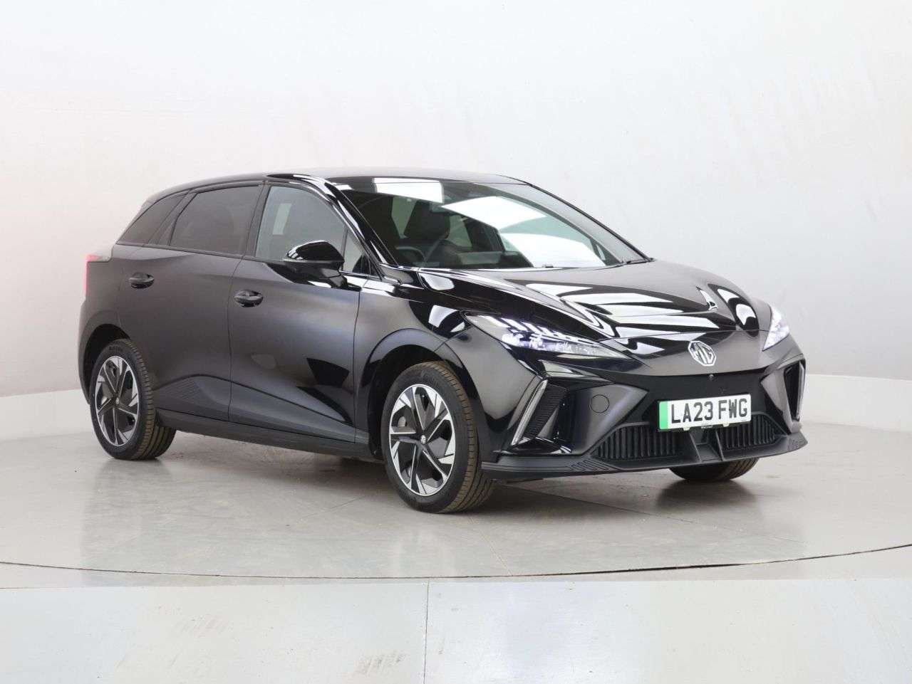 A 2023 MG MG 4 64kWh Trophy Long Range Hatchback 5dr Electric Auto (203 ps) A 2023 MG MG 4 64kWh Trophy Long Range Hatchback 5dr Electric Auto (203 ps)