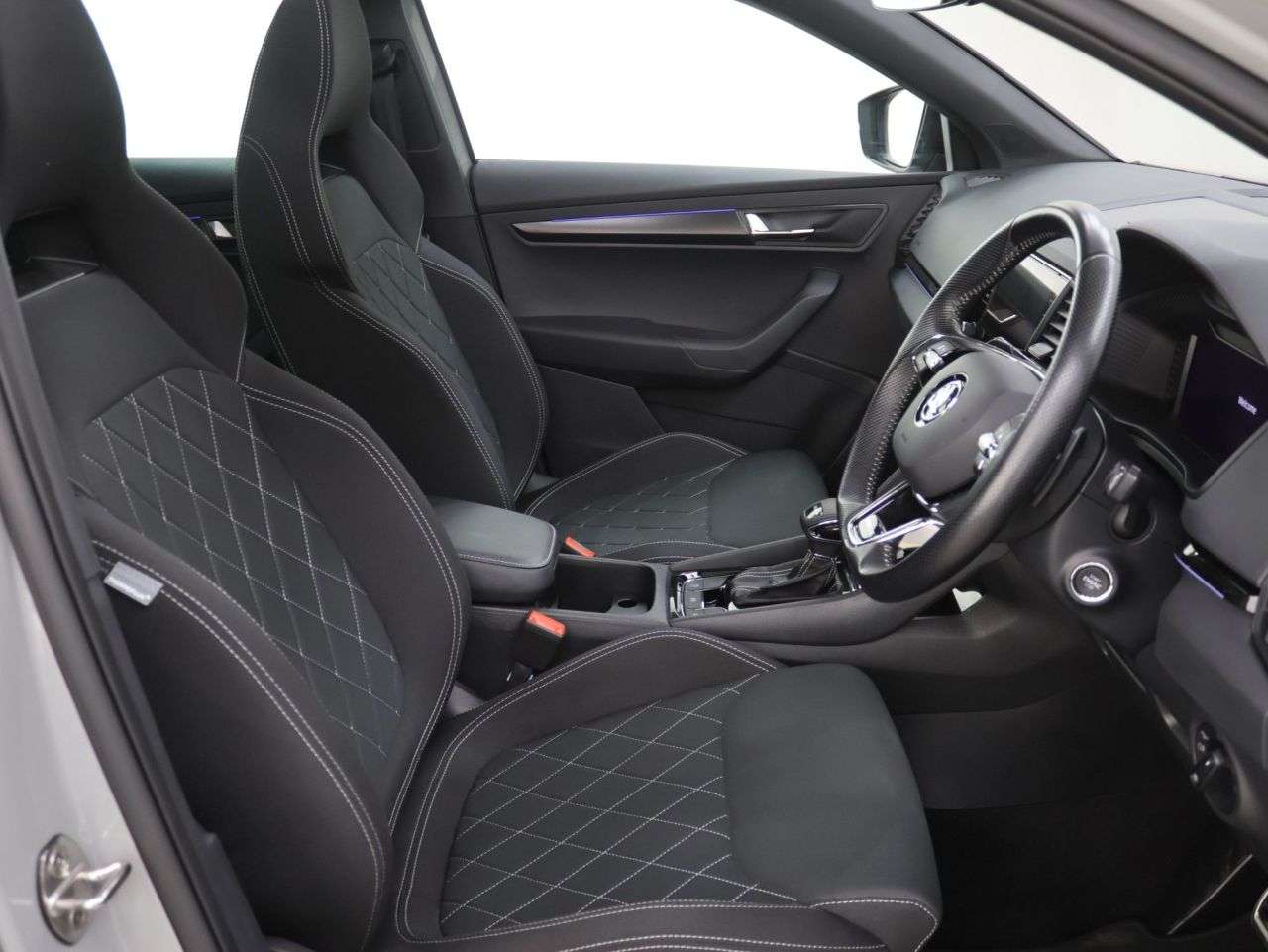 2023 SKODA KAROQ 2023 SKODA KAROQ