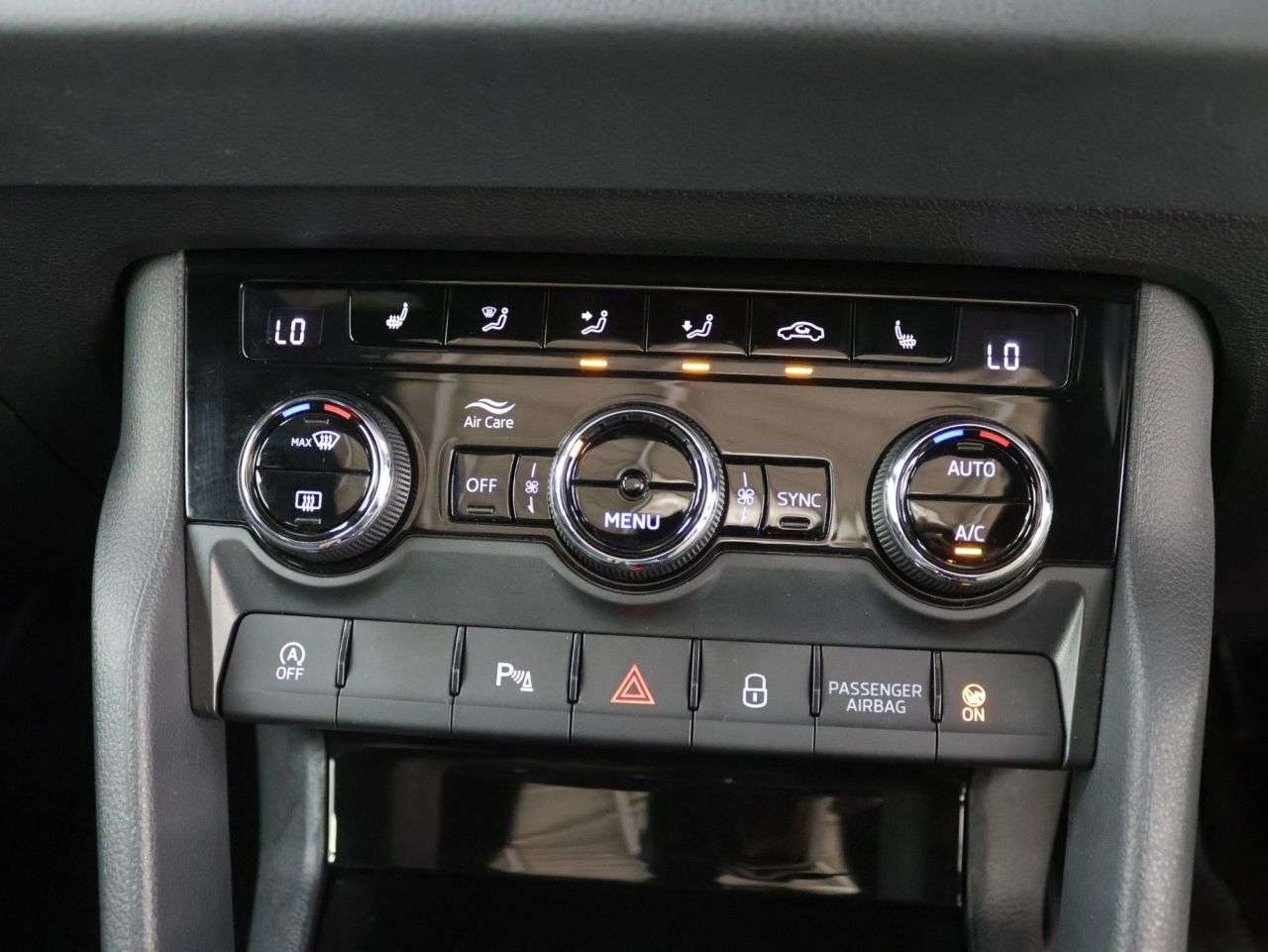 2023 SKODA KAROQ 2023 SKODA KAROQ
