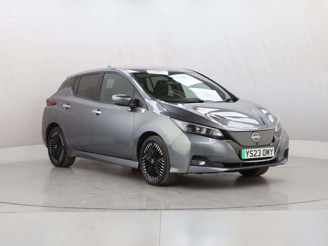 A 2023 NISSAN LEAF 39kWh N-Connecta Hatchback 5dr Electric Auto (150 ps) A 2023 NISSAN LEAF 39kWh N-Connecta Hatchback 5dr Electric Auto (150 ps)