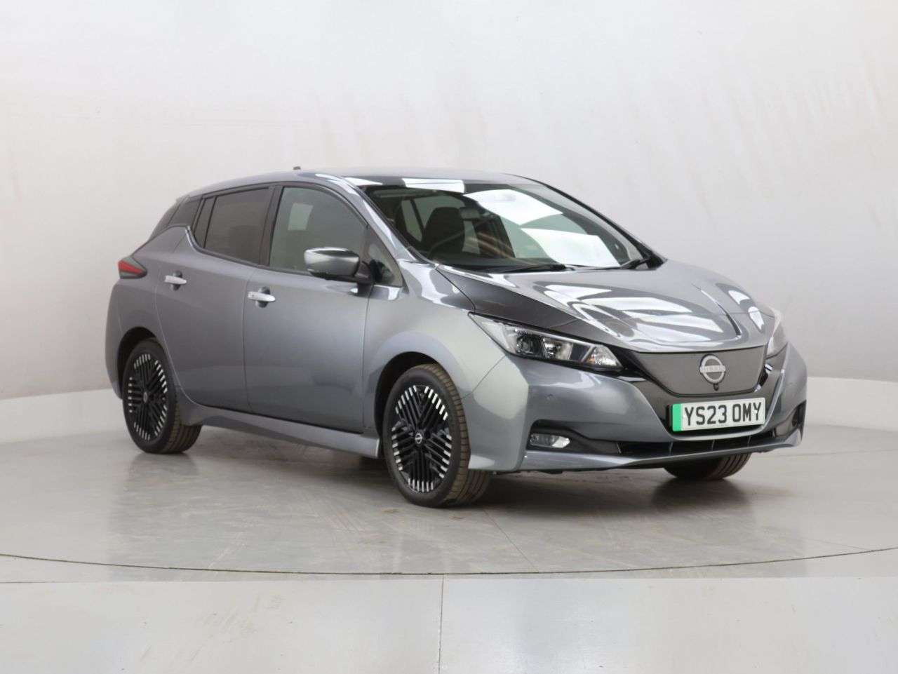 A 2023 NISSAN LEAF 39kWh N-Connecta Hatchback 5dr Electric Auto (150 ps) A 2023 NISSAN LEAF 39kWh N-Connecta Hatchback 5dr Electric Auto (150 ps)