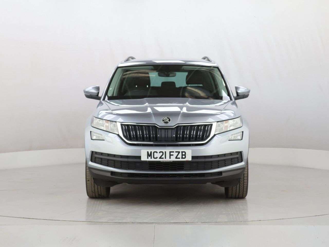A 2021 SKODA KODIAQ 2.0 TDI SE Drive SUV 5dr Diesel DSG Euro 6 (s/s) (7 Seat) (150 ps) A 2021 SKODA KODIAQ 2.0 TDI SE Drive SUV 5dr Diesel DSG Euro 6 (s/s) (7 Seat) (150 ps)