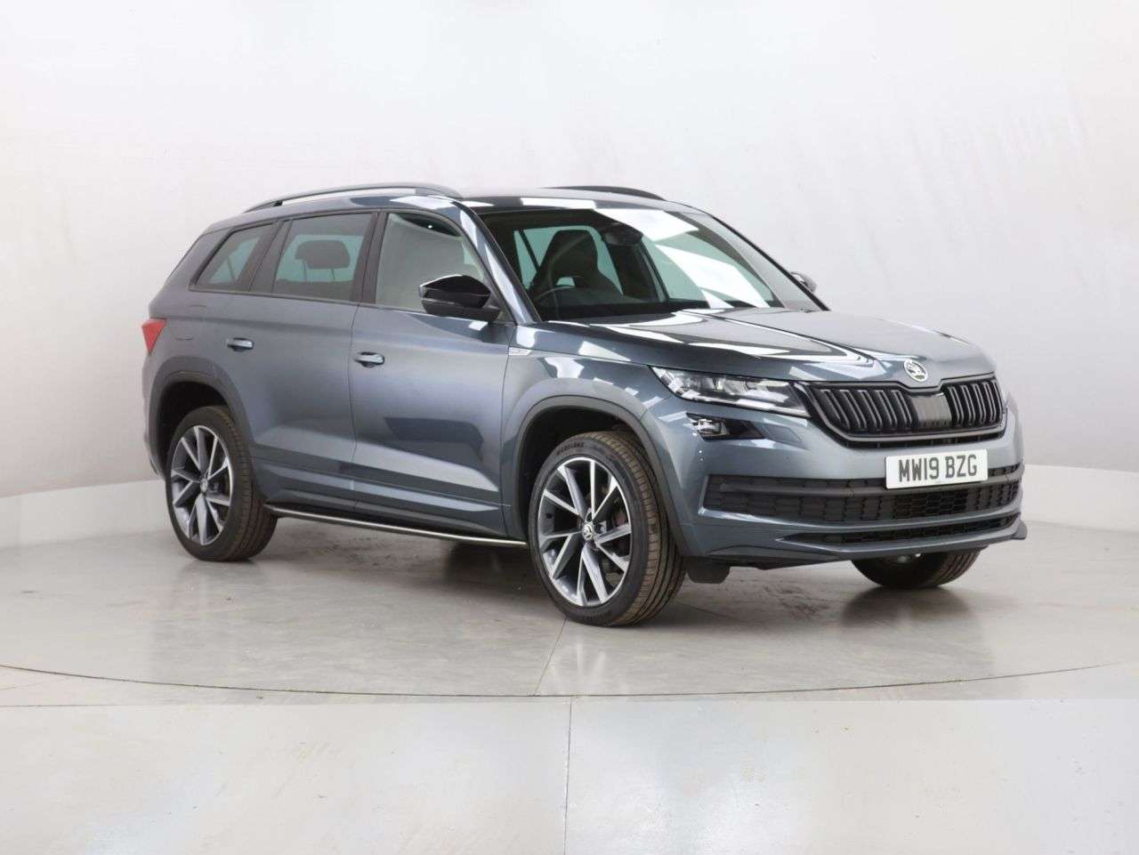 A 2019 SKODA KODIAQ 2.0 TDI SportLine SUV 5dr Diesel DSG 4WD Euro 6 (s/s) (7 Seat) (150 ps) A 2019 SKODA KODIAQ 2.0 TDI SportLine SUV 5dr Diesel DSG 4WD Euro 6 (s/s) (7 Seat) (150 ps)