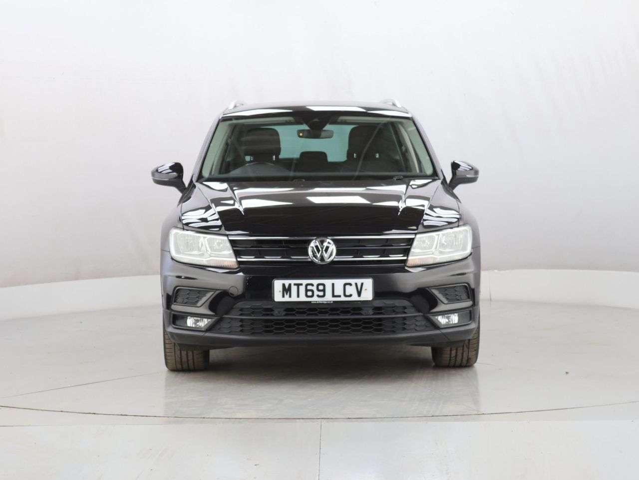 A 2019 VOLKSWAGEN TIGUAN 1.5 TSI EVO Match SUV 5dr Petrol DSG Euro 6 (s/s) (150 ps) A 2019 VOLKSWAGEN TIGUAN 1.5 TSI EVO Match SUV 5dr Petrol DSG Euro 6 (s/s) (150 ps)