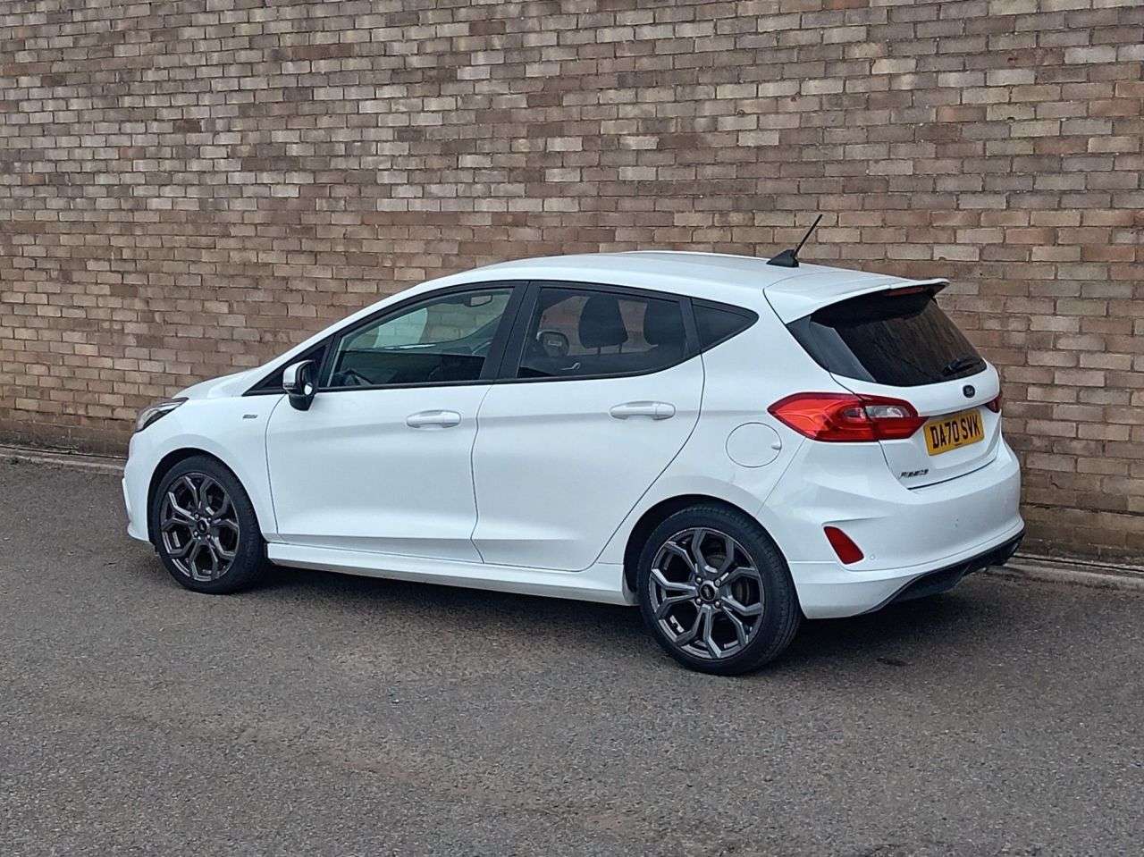 A 2020 FORD FIESTA 1.0T EcoBoost ST-Line Edition Hatchback 5dr Petrol Manual Euro 6 (s/s) (95 A 2020 FORD FIESTA 1.0T EcoBoost ST-Line Edition Hatchback 5dr Petrol Manual Euro 6 (s/s) (95