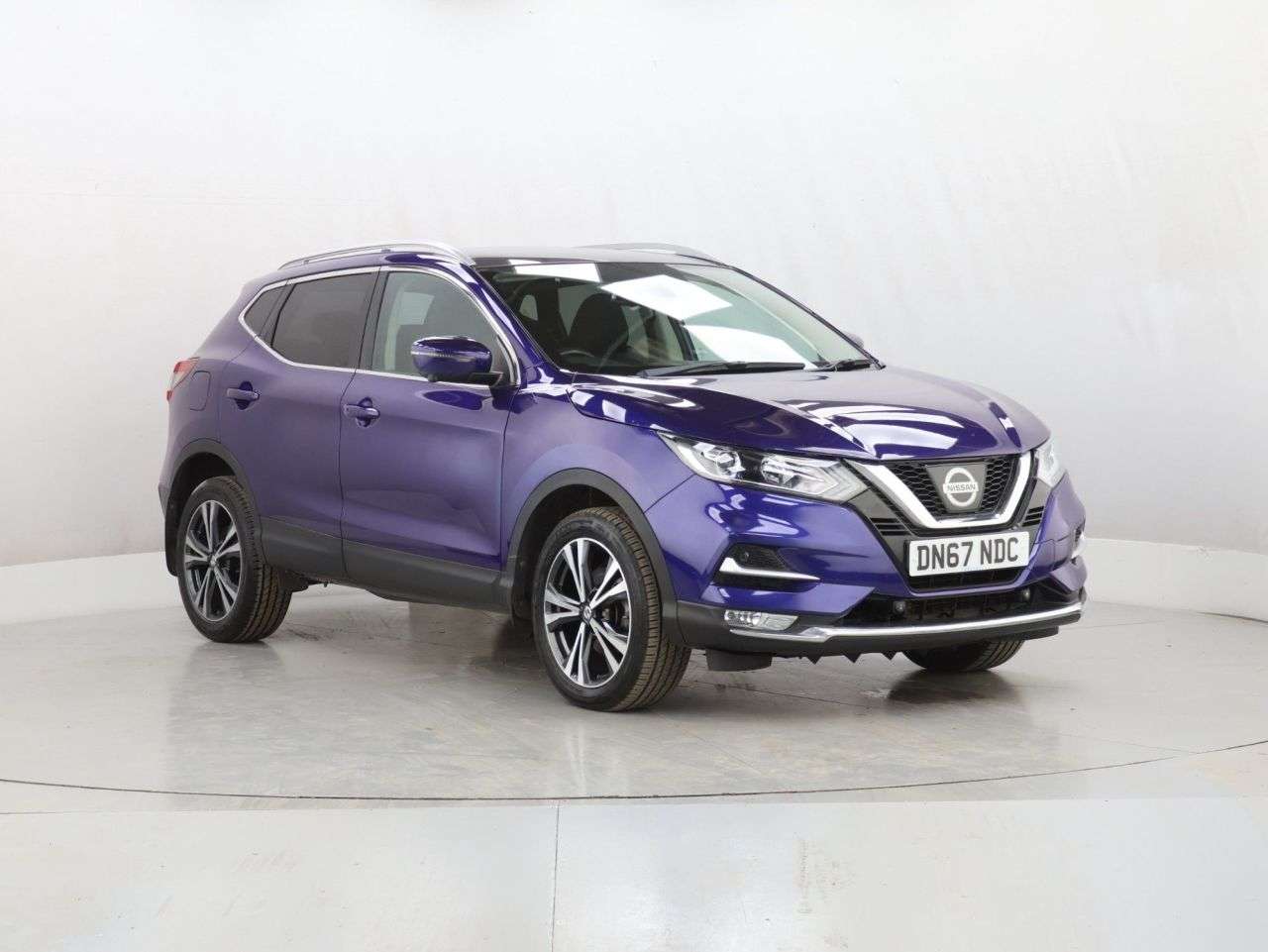 A 2017 NISSAN QASHQAI 1.5 dCi N-Connecta SUV 5dr Diesel Manual Euro 6 (s/s) (110 ps) A 2017 NISSAN QASHQAI 1.5 dCi N-Connecta SUV 5dr Diesel Manual Euro 6 (s/s) (110 ps)