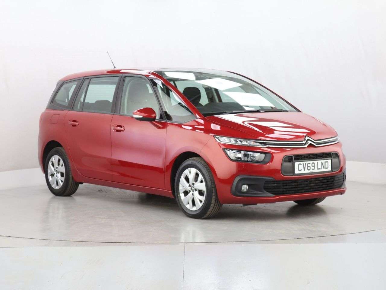 A 2019 CITROEN GRAND C4 SPACETOURER 1.2 PureTech GPF Touch Edition MPV 5dr Petrol Manual Euro 6 (s/s) (130 ps) A 2019 CITROEN GRAND C4 SPACETOURER 1.2 PureTech GPF Touch Edition MPV 5dr Petrol Manual Euro 6 (s/s) (130 ps)