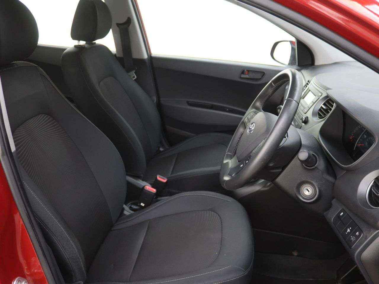 2018 HYUNDAI I10 2018 HYUNDAI I10