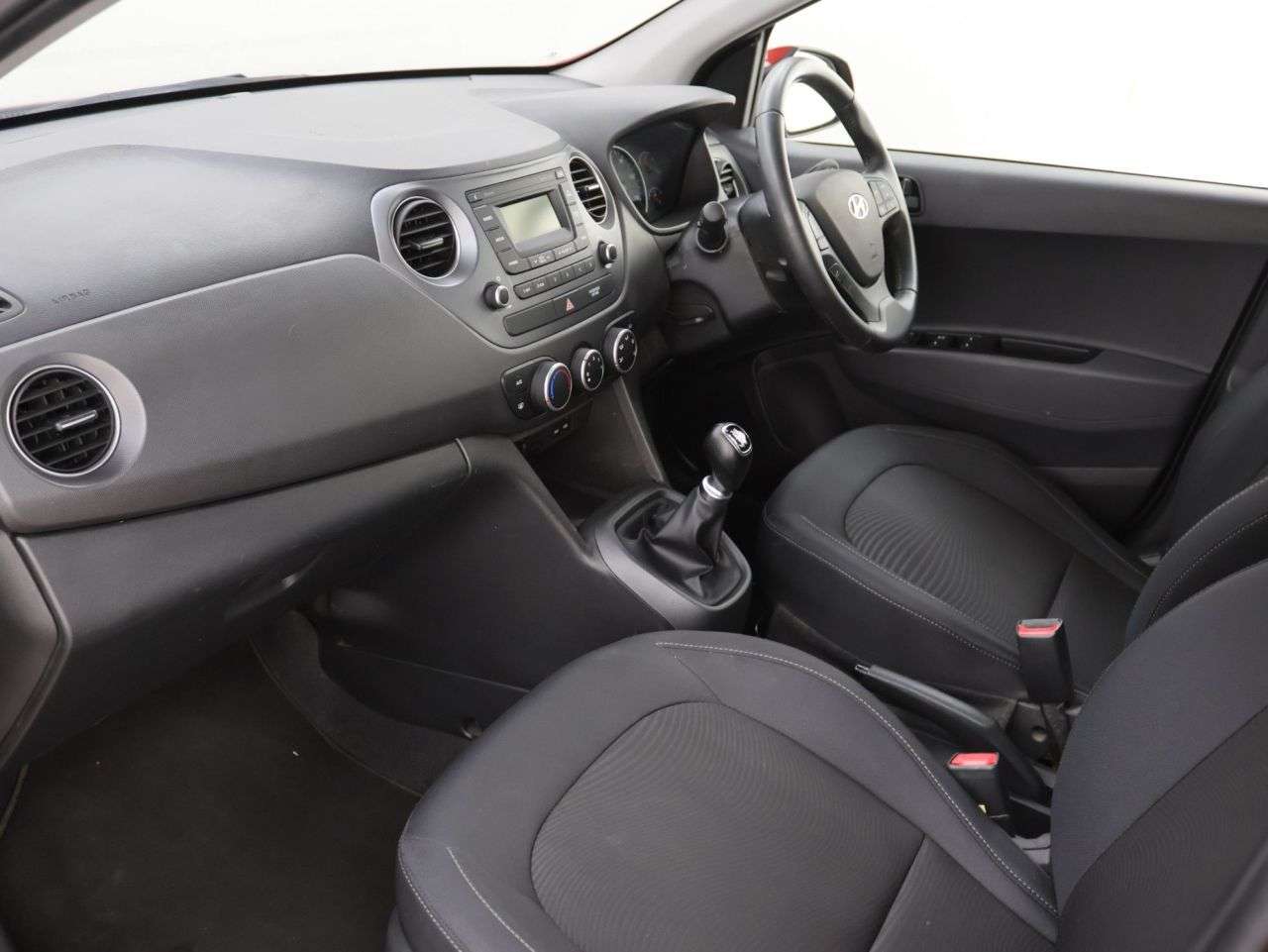 2018 HYUNDAI I10 2018 HYUNDAI I10