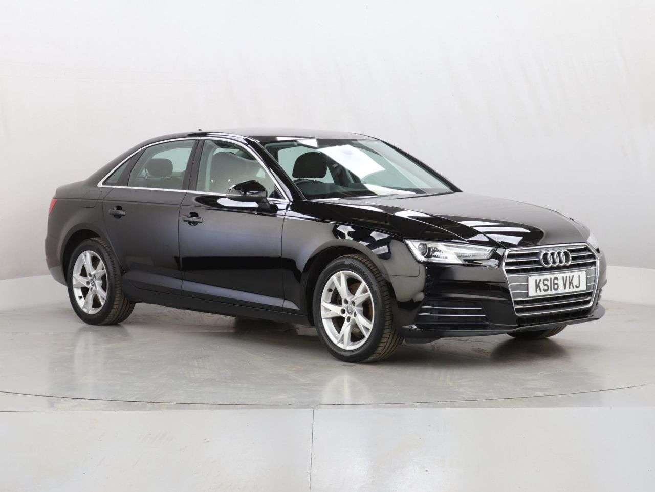 A 2016 AUDI A4 1.4 TFSI Sport Saloon 4dr Petrol Manual Euro 6 (s/s) (150 ps) A 2016 AUDI A4 1.4 TFSI Sport Saloon 4dr Petrol Manual Euro 6 (s/s) (150 ps)