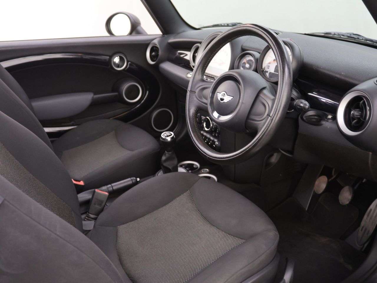 2010 MINI CONVERTIBLE 2010 MINI CONVERTIBLE
