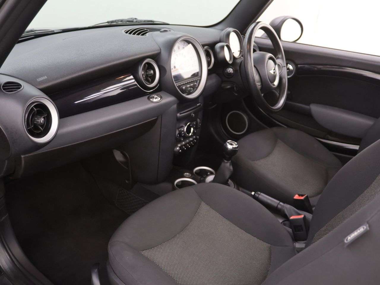 2010 MINI CONVERTIBLE 2010 MINI CONVERTIBLE