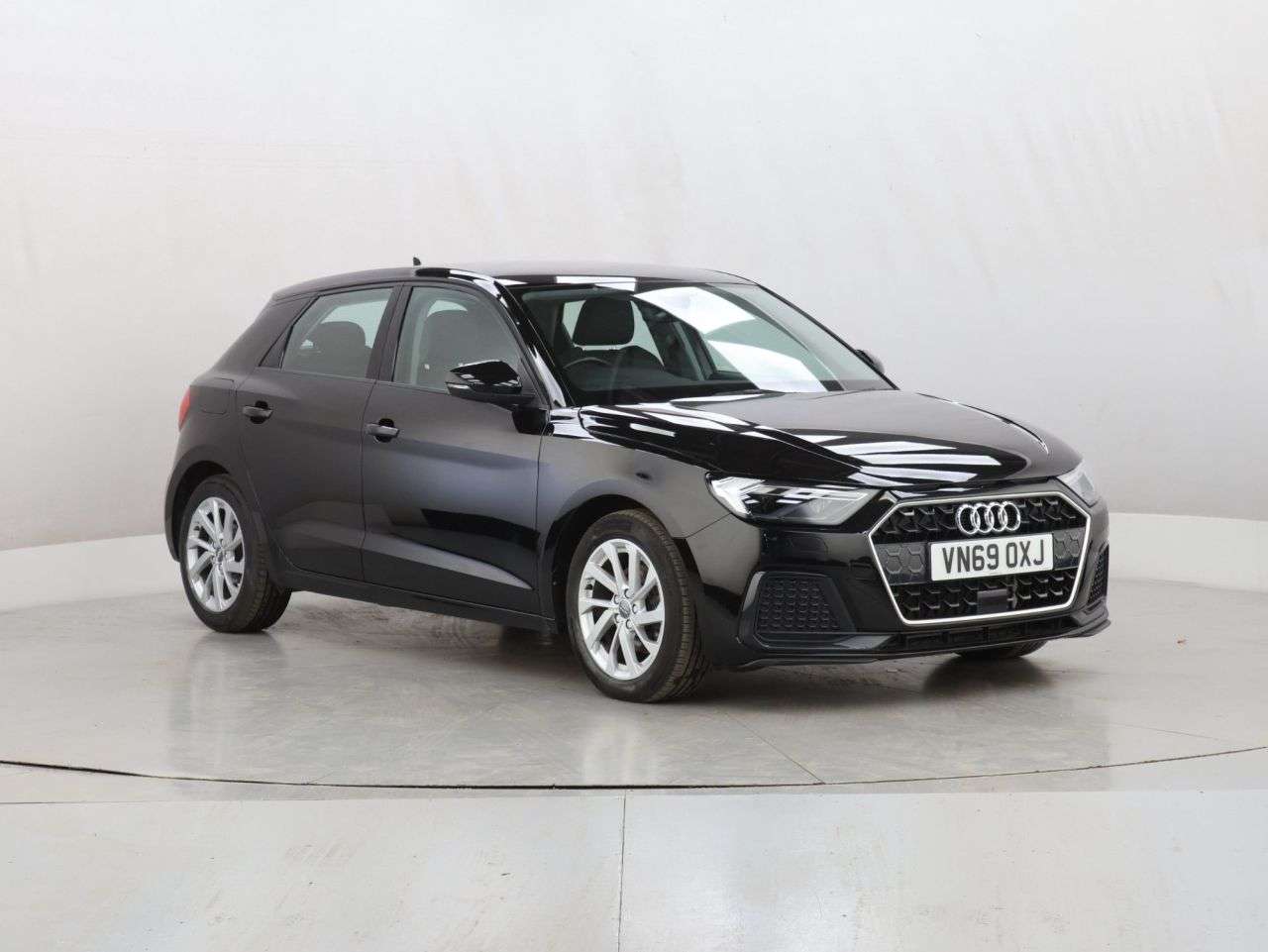 A 2019 AUDI A1 1.0 TFSI 30 Sport Sportback 5dr Petrol Manual Euro 6 (s/s) (116 ps) A 2019 AUDI A1 1.0 TFSI 30 Sport Sportback 5dr Petrol Manual Euro 6 (s/s) (116 ps)