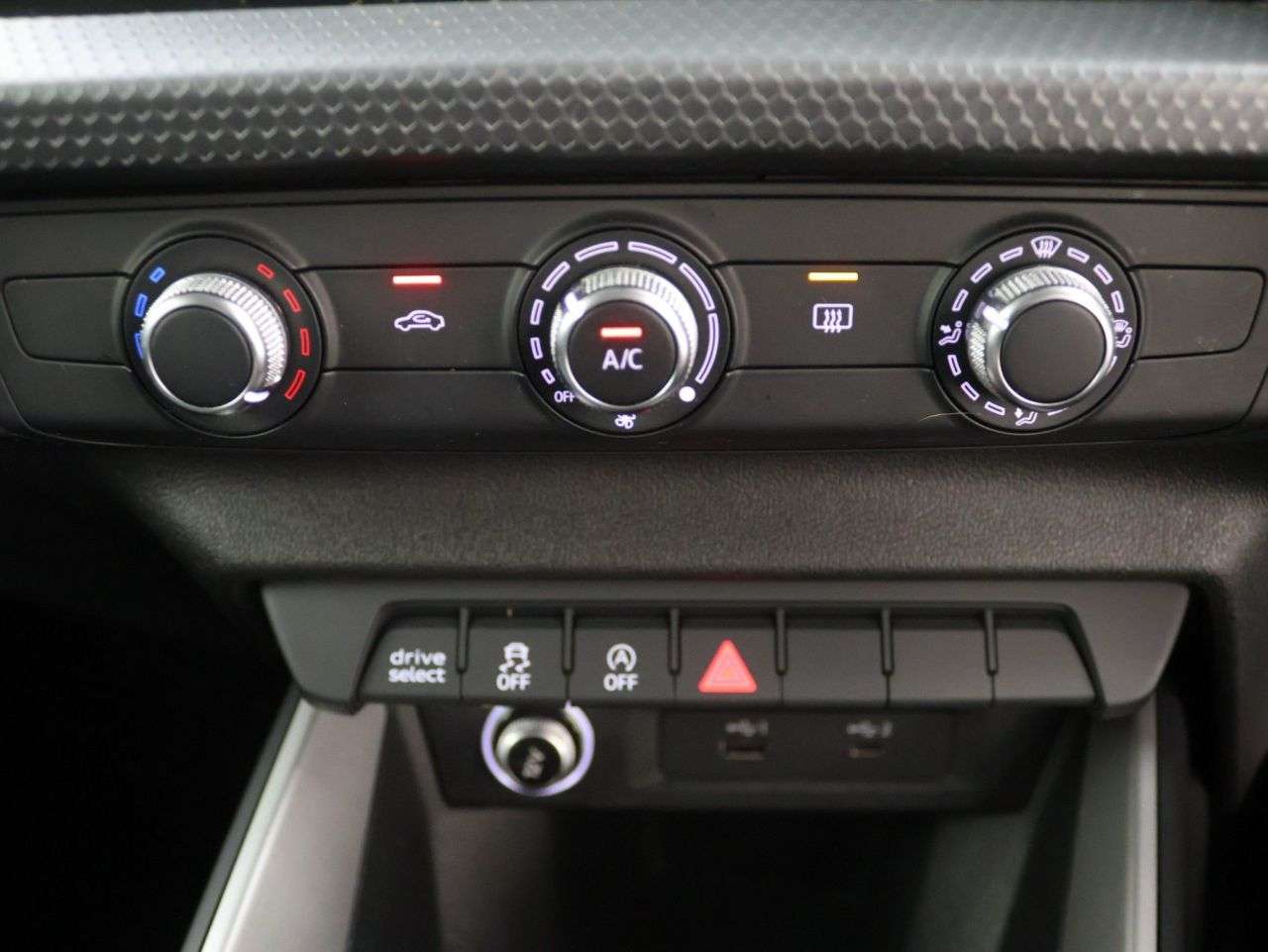 2019 AUDI A1 2019 AUDI A1