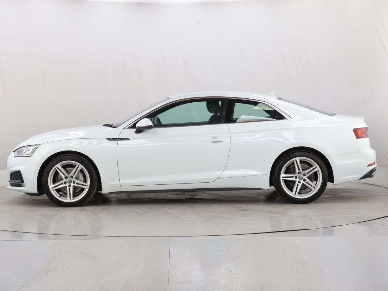 2018 AUDI A5 2018 AUDI A5