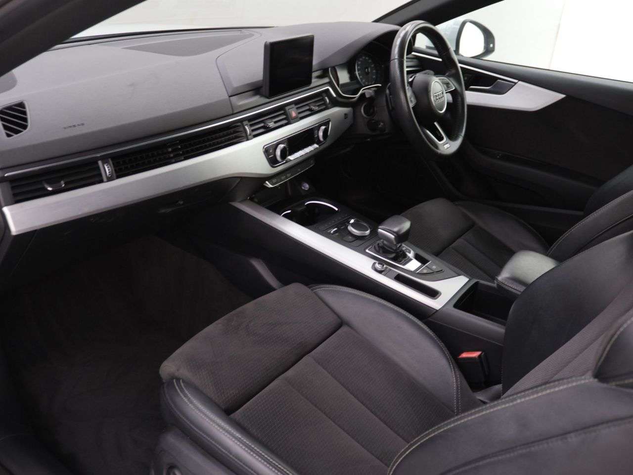 2018 AUDI A5 2018 AUDI A5