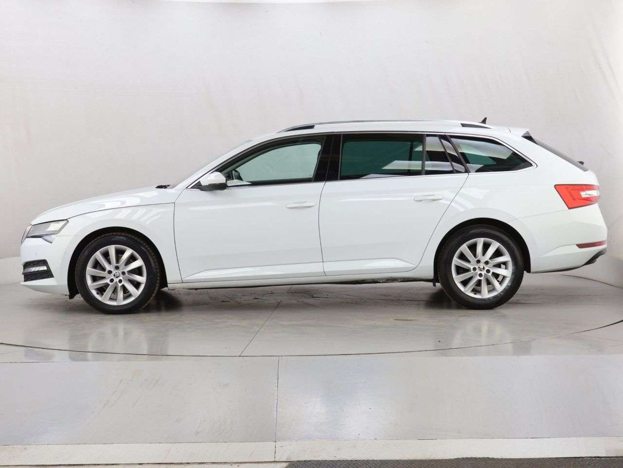2020 SKODA SUPERB 2020 SKODA SUPERB