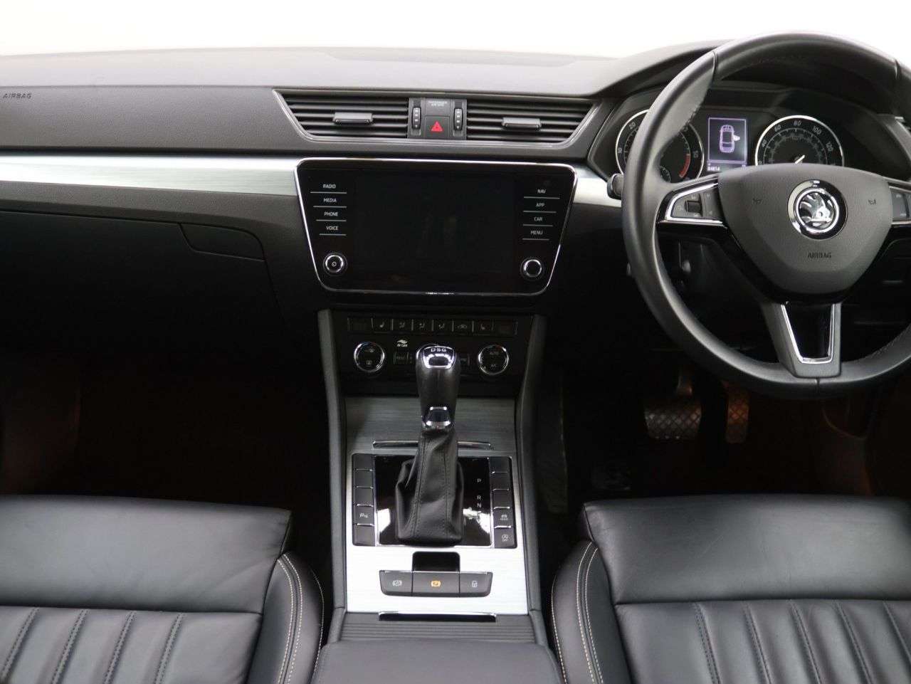 2020 SKODA SUPERB 2020 SKODA SUPERB
