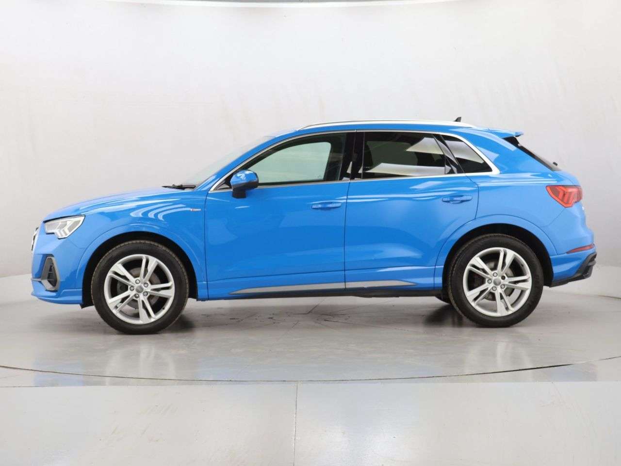 2019 AUDI Q3 2019 AUDI Q3