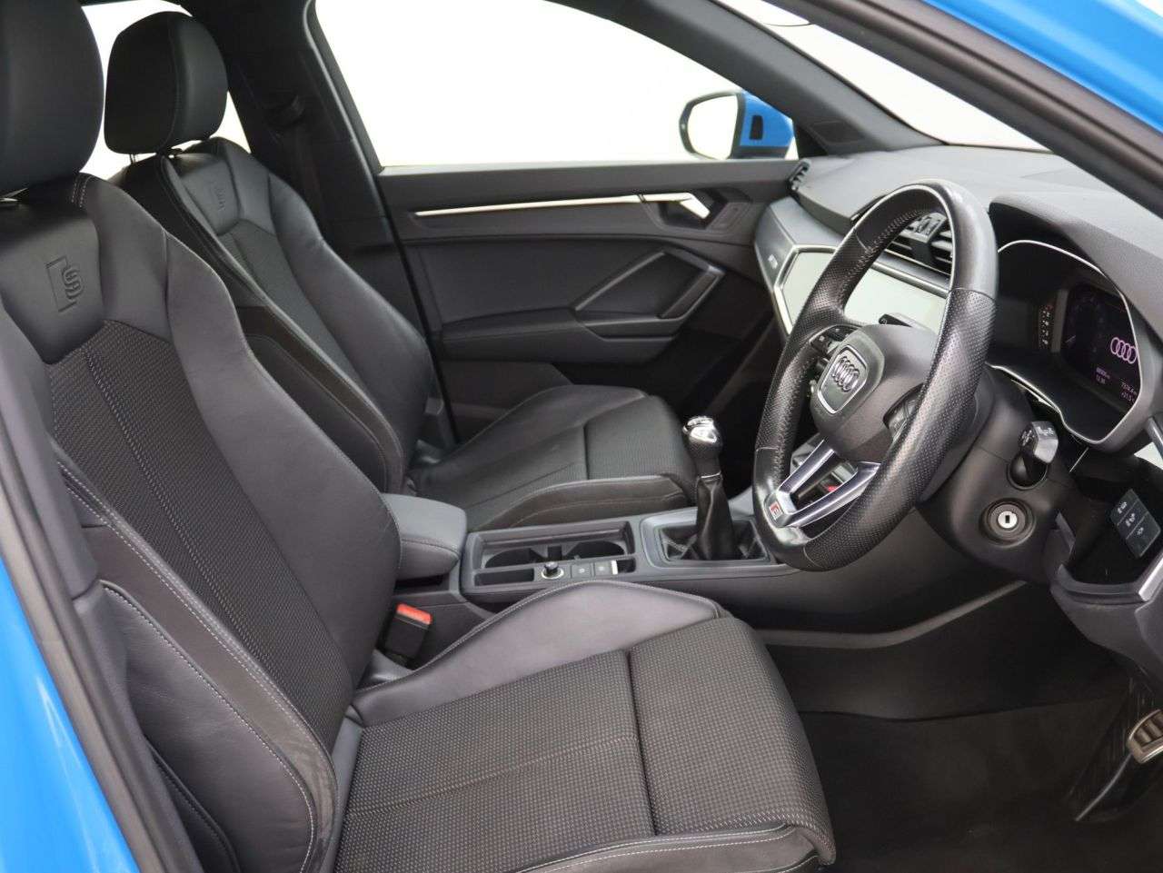 2019 AUDI Q3 2019 AUDI Q3