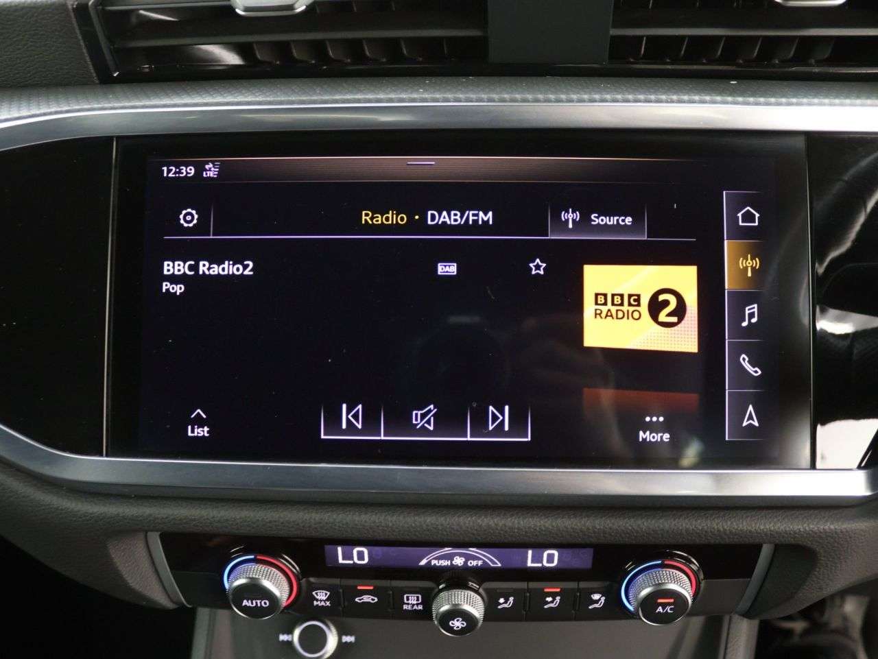 2019 AUDI Q3 2019 AUDI Q3