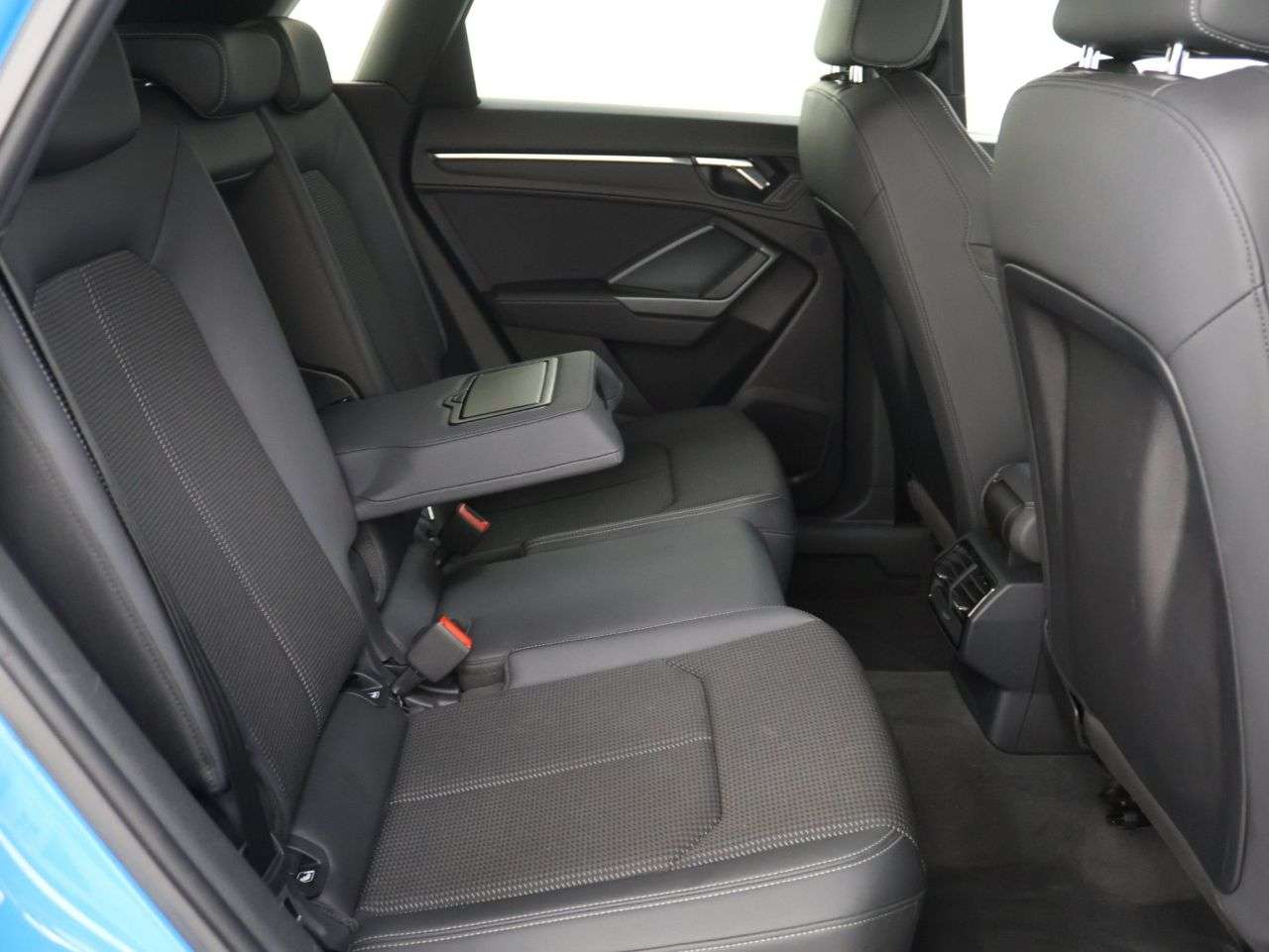 2019 AUDI Q3 2019 AUDI Q3