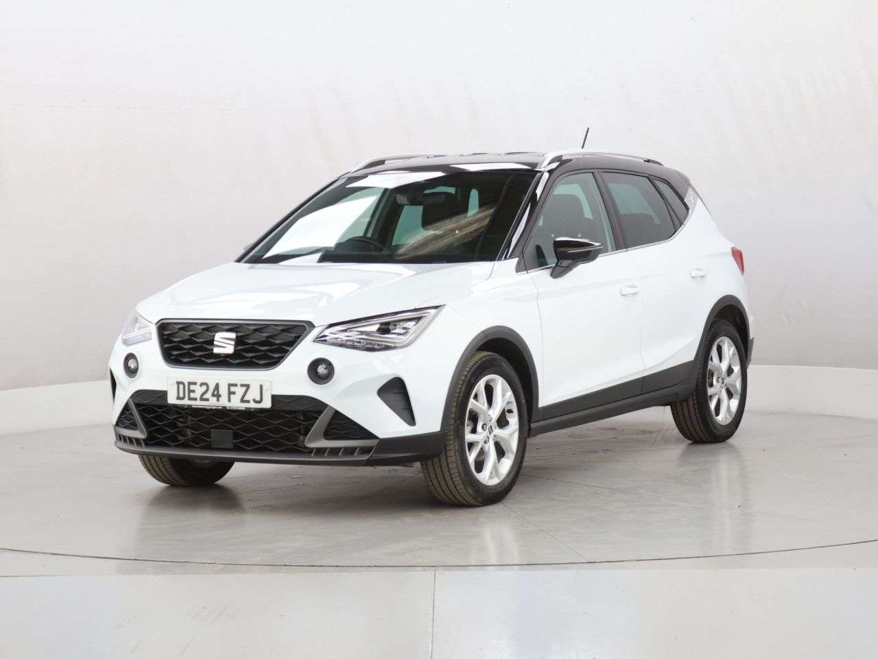 A 2024 SEAT ARONA 1.0 TSI FR SUV 5dr Petrol Manual Euro 6 (s/s) (115 ps) A 2024 SEAT ARONA 1.0 TSI FR SUV 5dr Petrol Manual Euro 6 (s/s) (115 ps)
