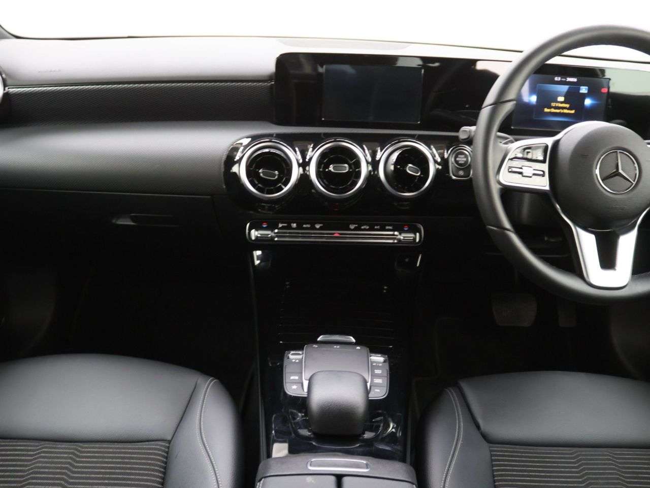 2022 MERCEDES-BENZ A CLASS 2022 MERCEDES-BENZ A CLASS