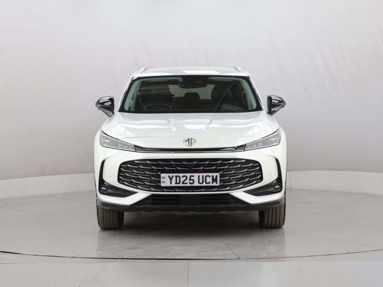 A 2025 MG MG HS 1.5 T-GDI Trophy SUV 5dr Petrol Manual Euro 6 (s/s) (169 ps) A 2025 MG MG HS 1.5 T-GDI Trophy SUV 5dr Petrol Manual Euro 6 (s/s) (169 ps)