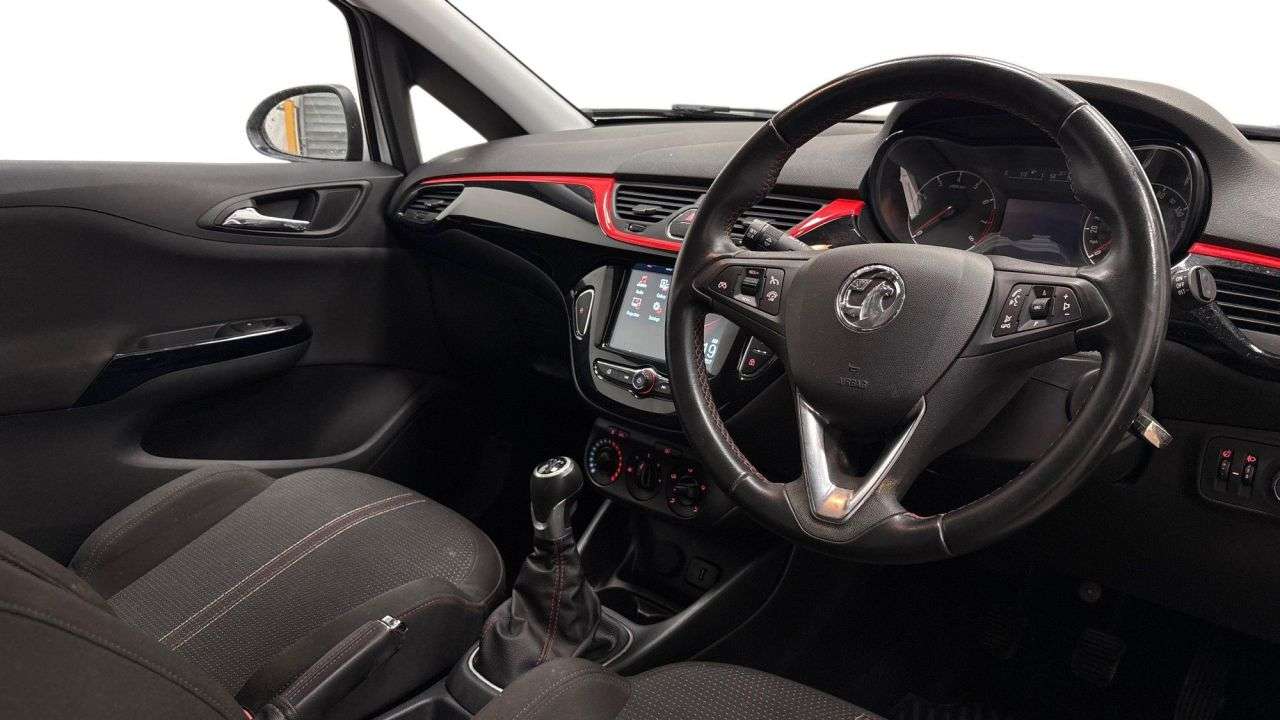 A 2017 VAUXHALL CORSA 1.4i ecoTEC SRi Hatchback 3dr Petrol Manual Euro 6 (75 ps) A 2017 VAUXHALL CORSA 1.4i ecoTEC SRi Hatchback 3dr Petrol Manual Euro 6 (75 ps)