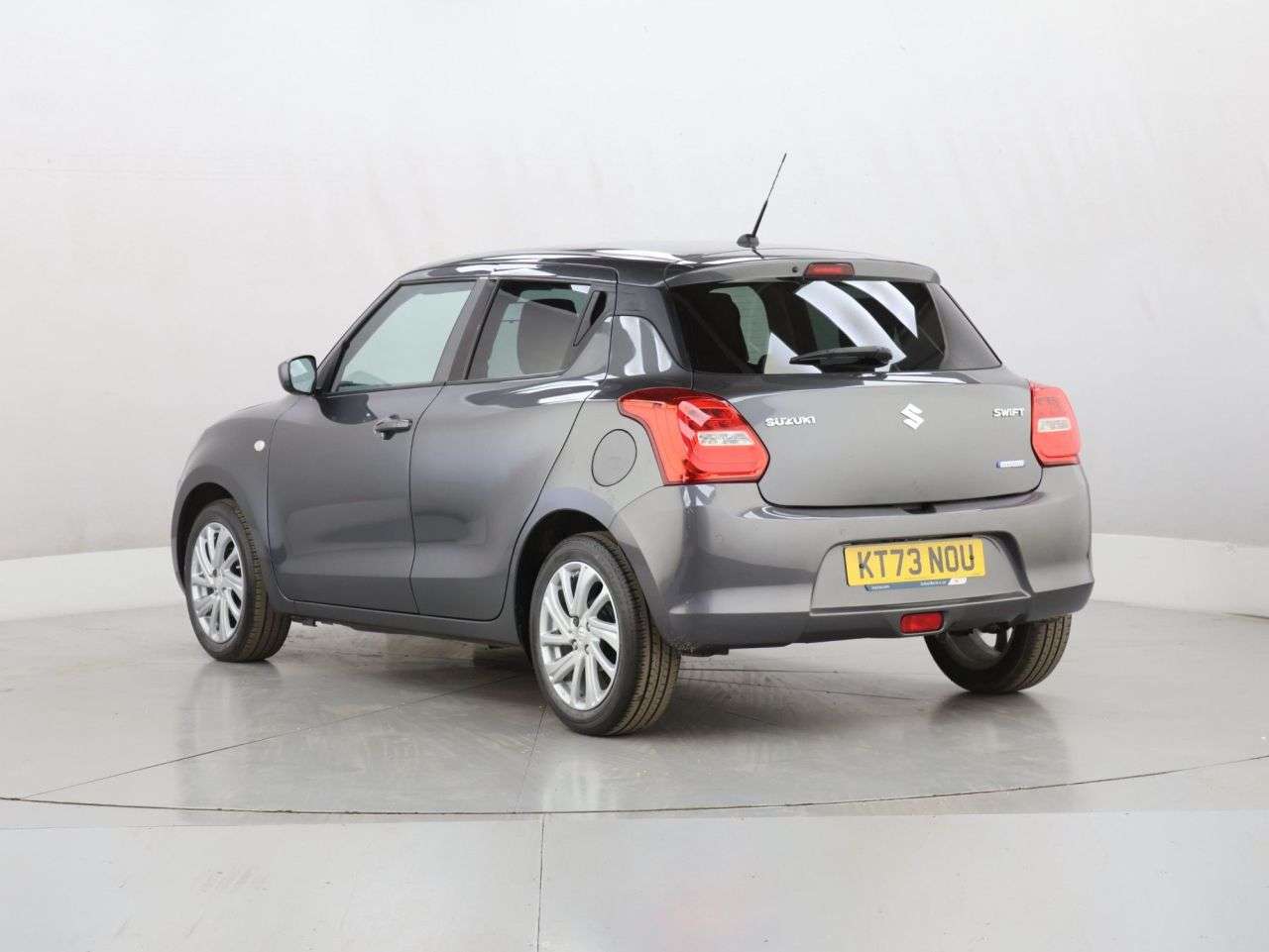 2023 SUZUKI SWIFT 2023 SUZUKI SWIFT