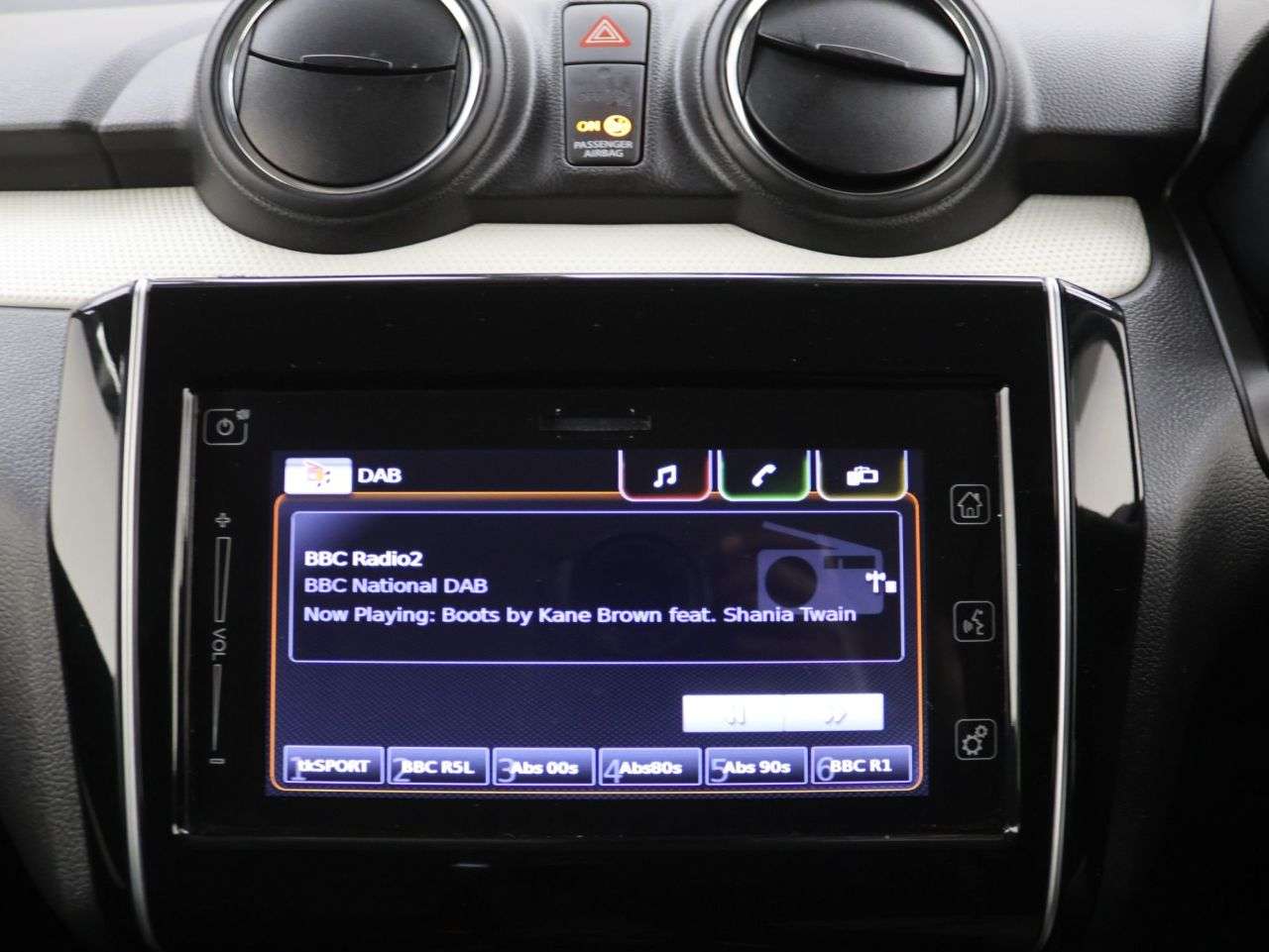 2023 SUZUKI SWIFT 2023 SUZUKI SWIFT