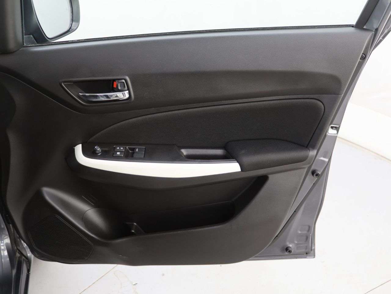2023 SUZUKI SWIFT 2023 SUZUKI SWIFT