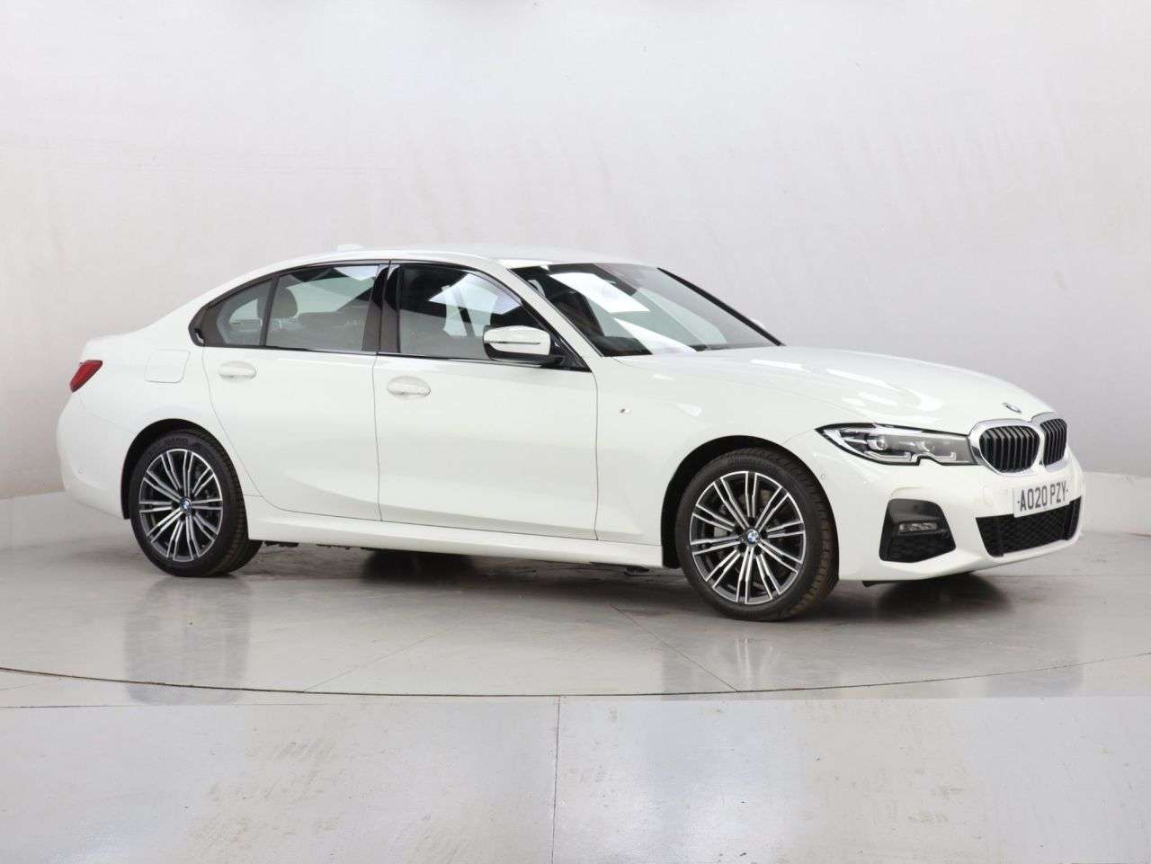 A 2020 BMW 3 SERIES 2.0 330e 12kWh M Sport Saloon 4dr Petrol Plug-in Hybrid Auto Euro 6 (s/s) ( A 2020 BMW 3 SERIES 2.0 330e 12kWh M Sport Saloon 4dr Petrol Plug-in Hybrid Auto Euro 6 (s/s) (